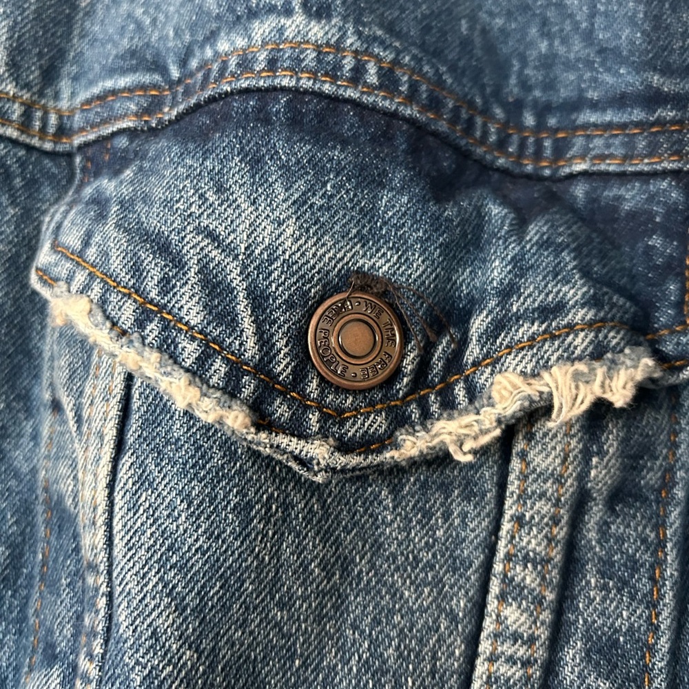 We The Free Jolene Trucker Denim Jacket, SZ L - Picture 2 of 4